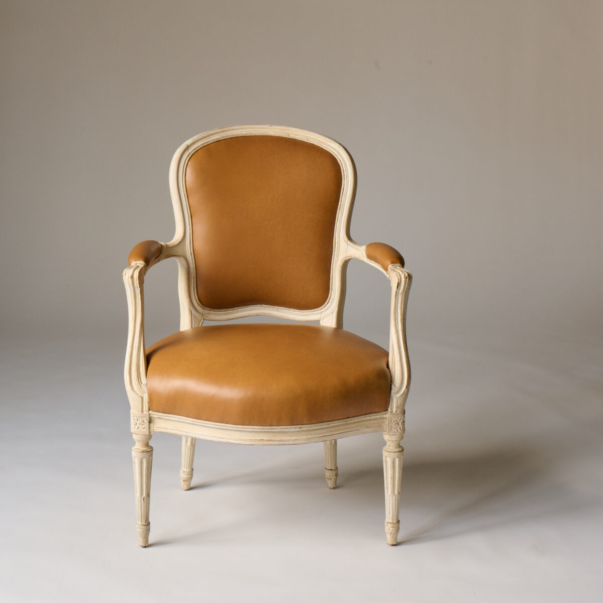 Louis XVI Style Painted Wood Fauteuil