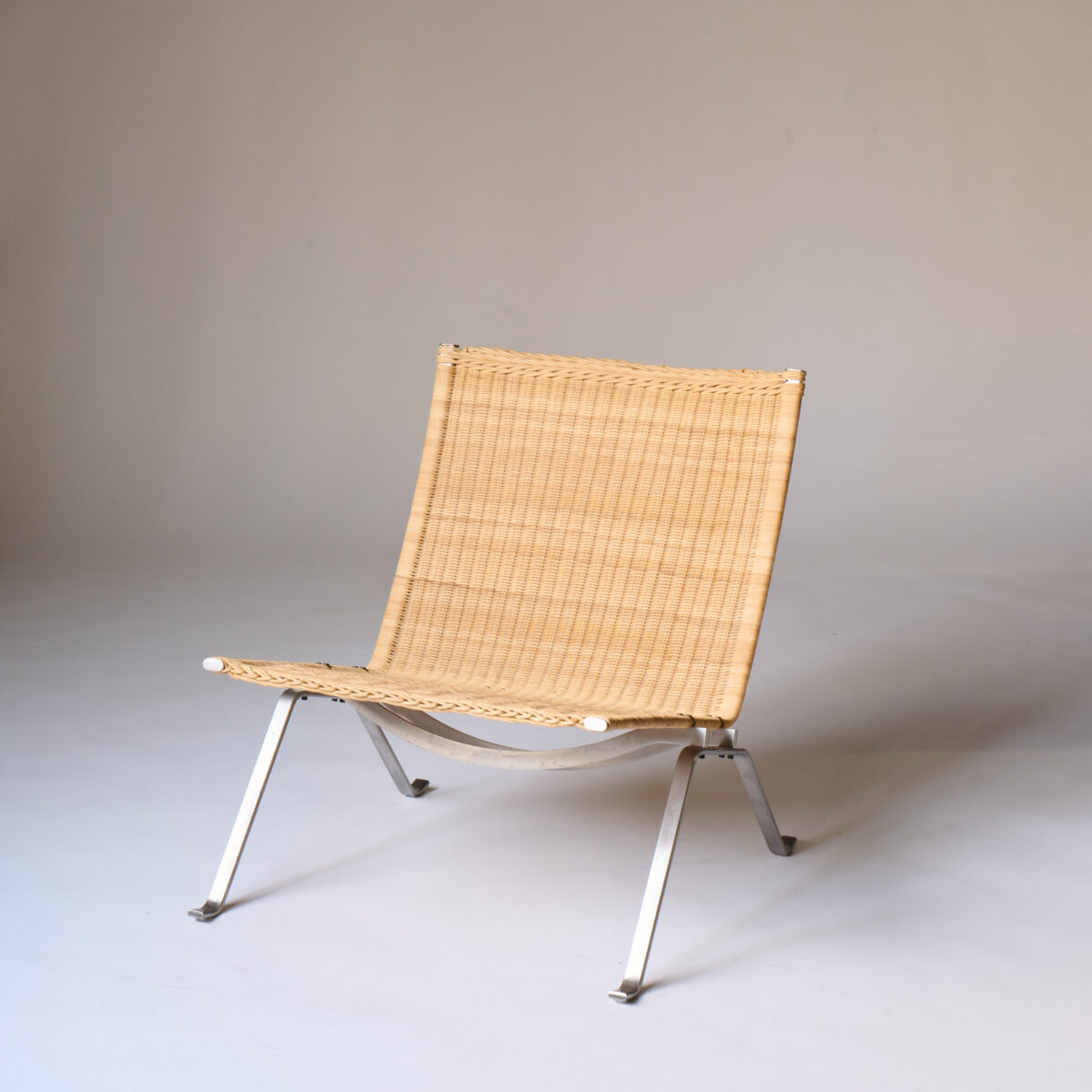 Paul Kjaerholm PK22 Lounge Chair
